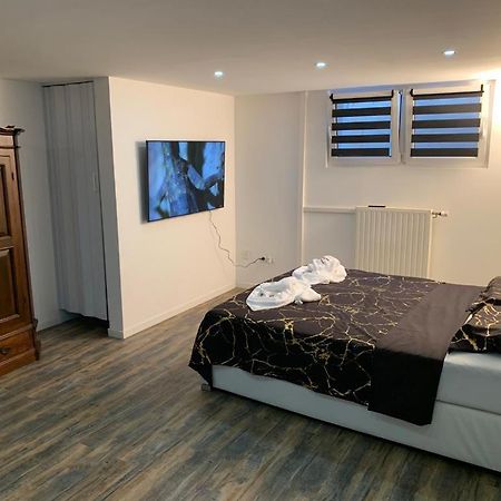 Studio 45M2 Tres Calme Village-Neuf Екстер'єр фото